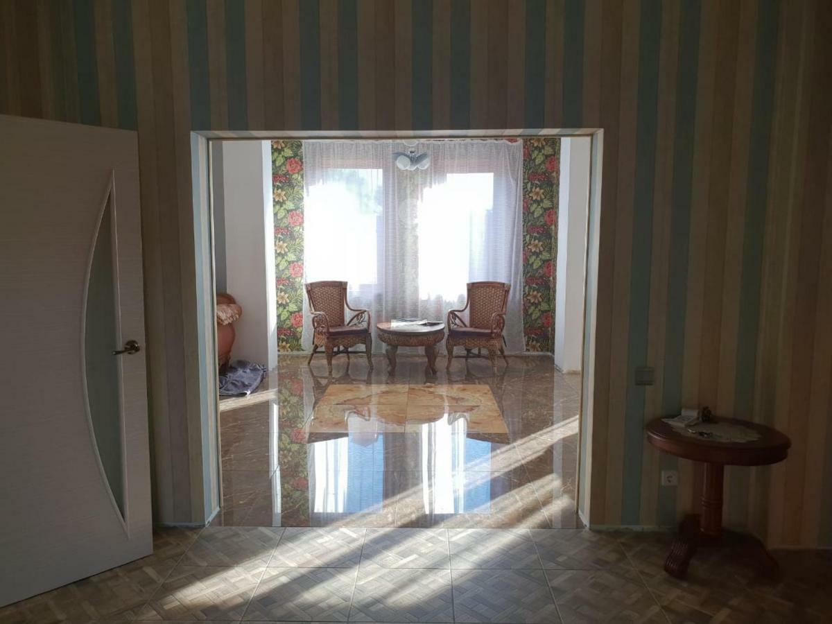 Guest House On Naberezhnaya St Baykalsk Exterior foto
